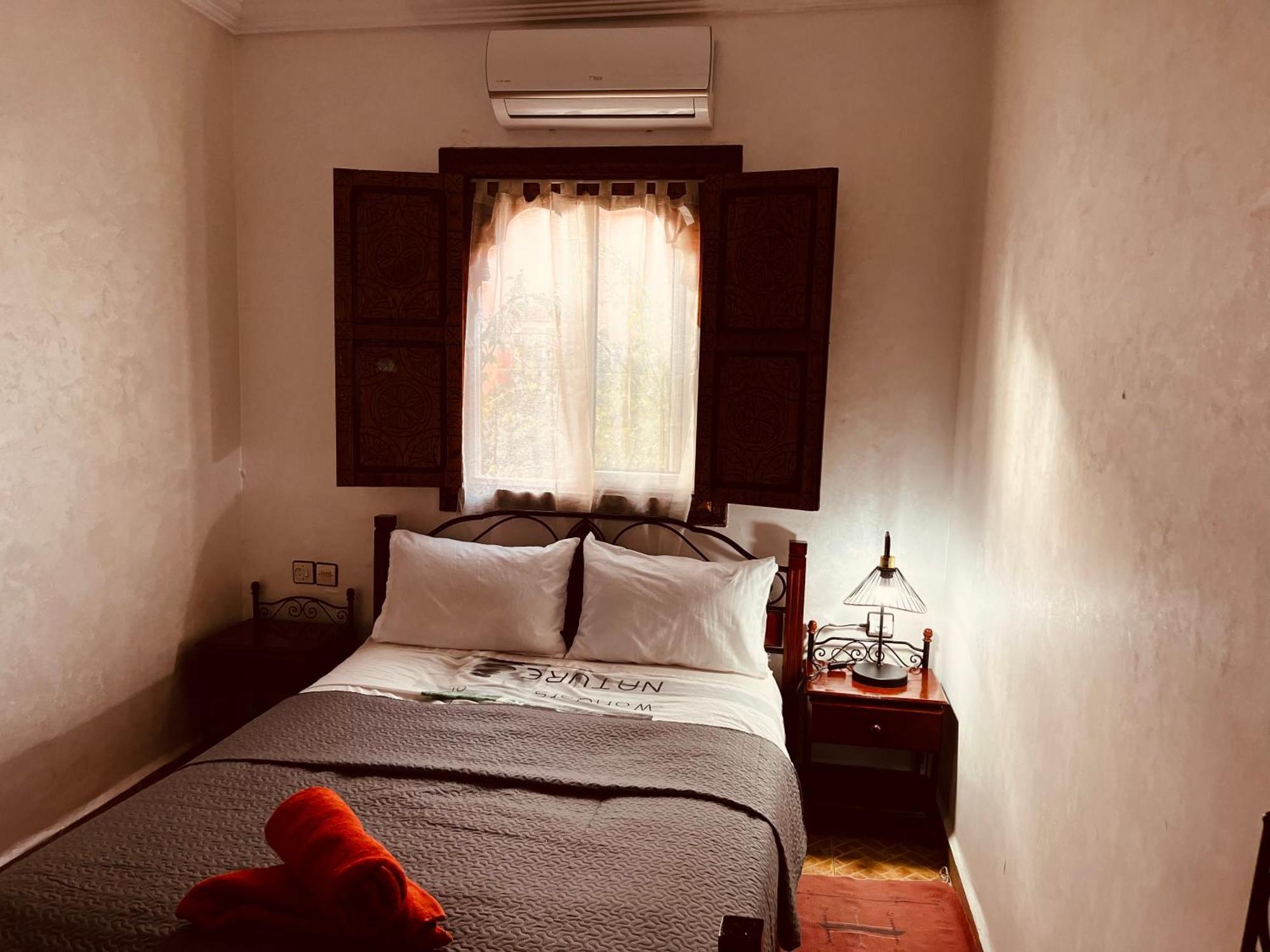 Appartement Dans Residence Avec Piscine Marrakesh Eksteriør billede